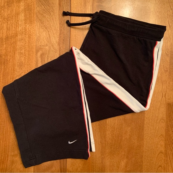 Nike bundle 7 pieces golf skirt golf shorts running shirt sweatshirt shorts - Picture 13 of 13
